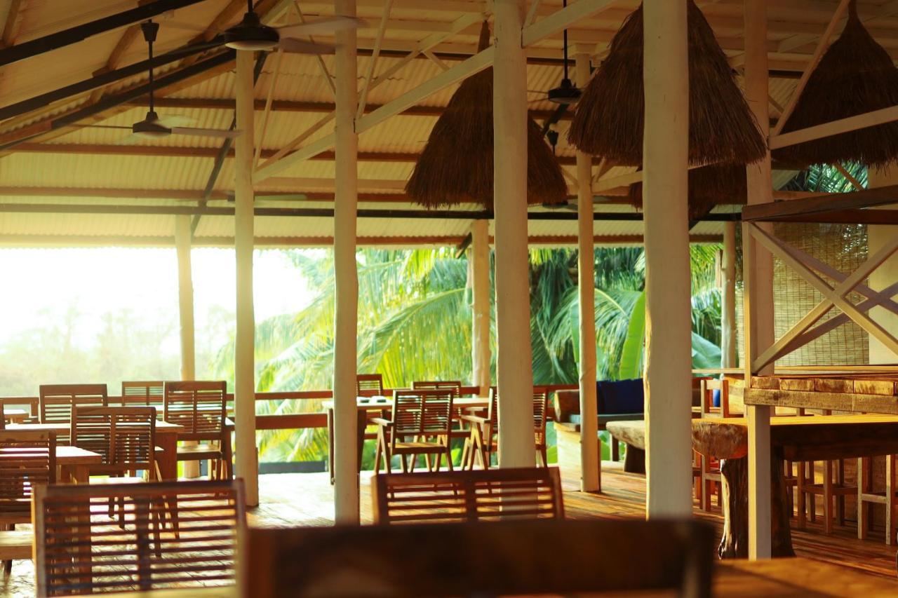 Satya Boutique Resort & Spa Vijay Nagar Beach エクステリア 写真