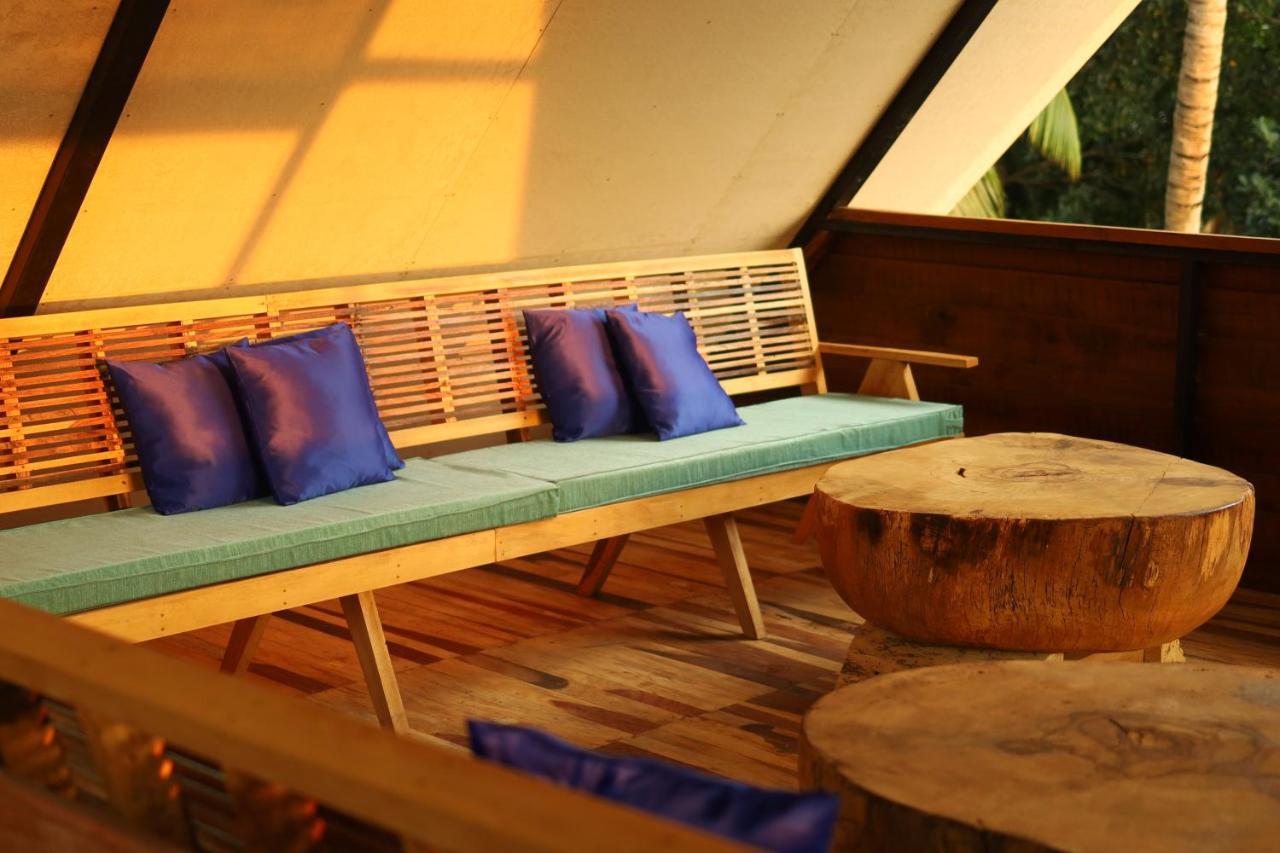 Satya Boutique Resort & Spa Vijay Nagar Beach エクステリア 写真
